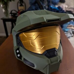 Halo Master Chief helmet
